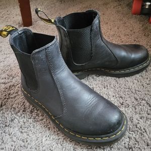 Dr. Marten Chelsea Boot